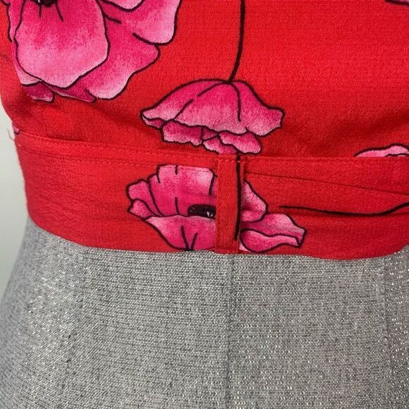 Forever21 Red Floral Crop Wrap‎ Top Tie Waist - Picture 6 of 8